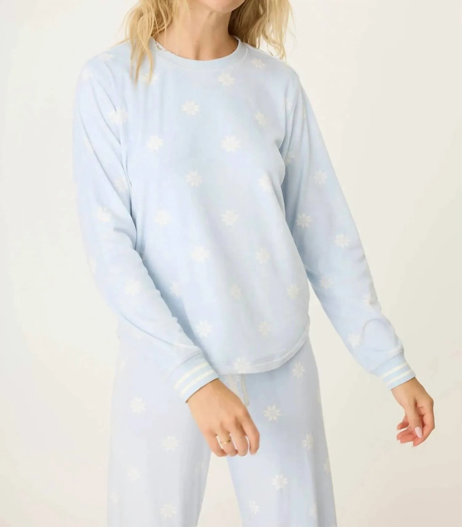 Apres All Day Long Sleeve Top In Blue Whisper