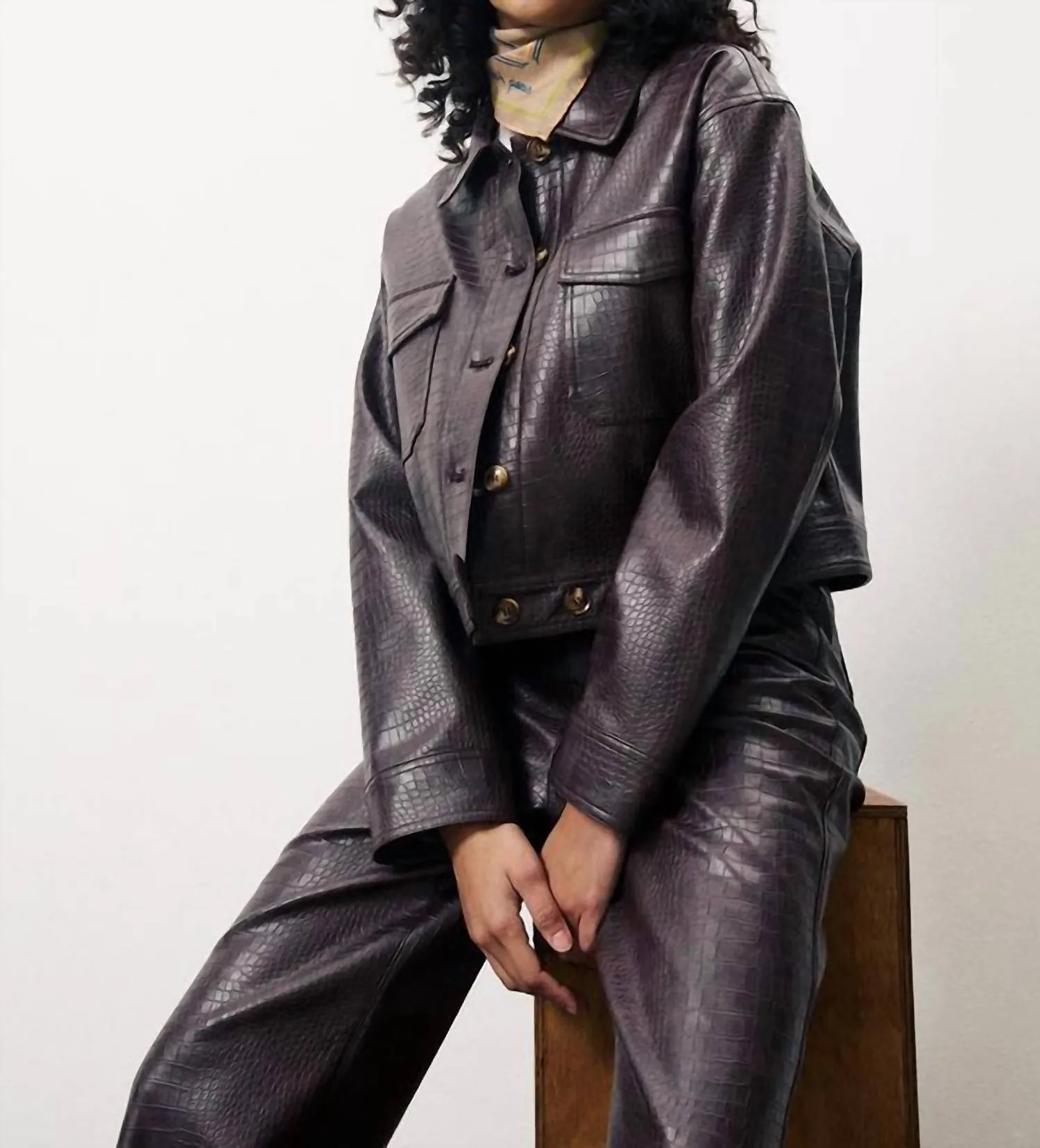 Calixa Jacket In Chocolate