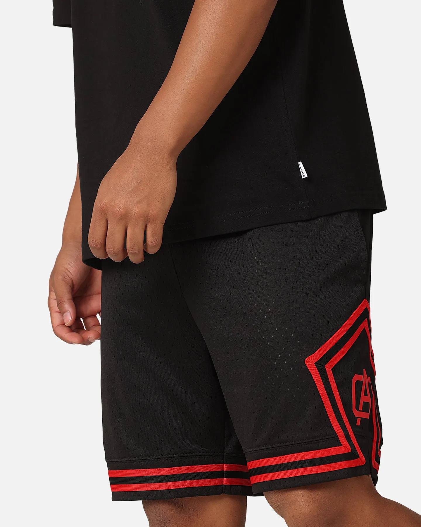 Carre Fold Mesh Basketball Shorts Black/Red