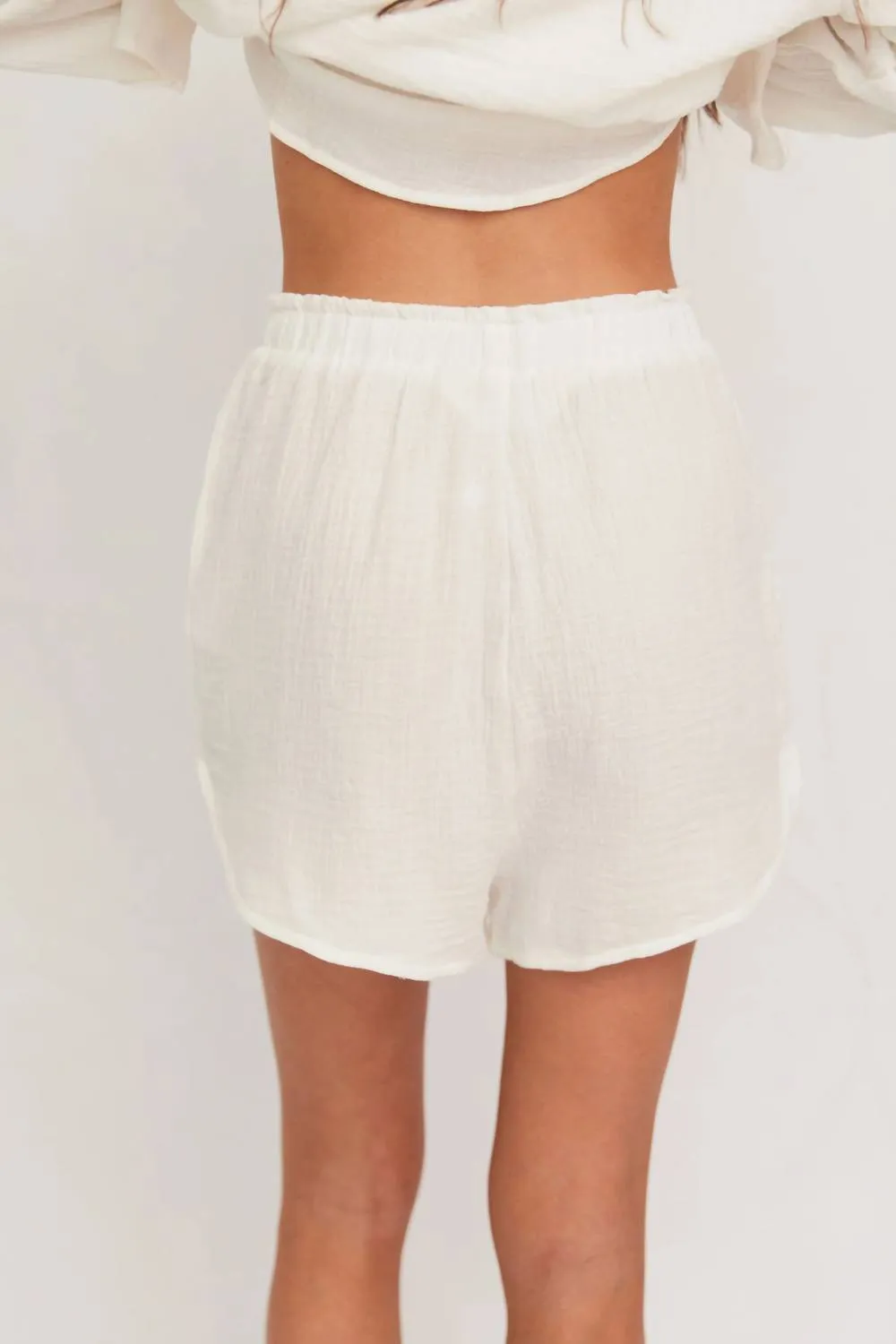 Citrine Raya Short In White