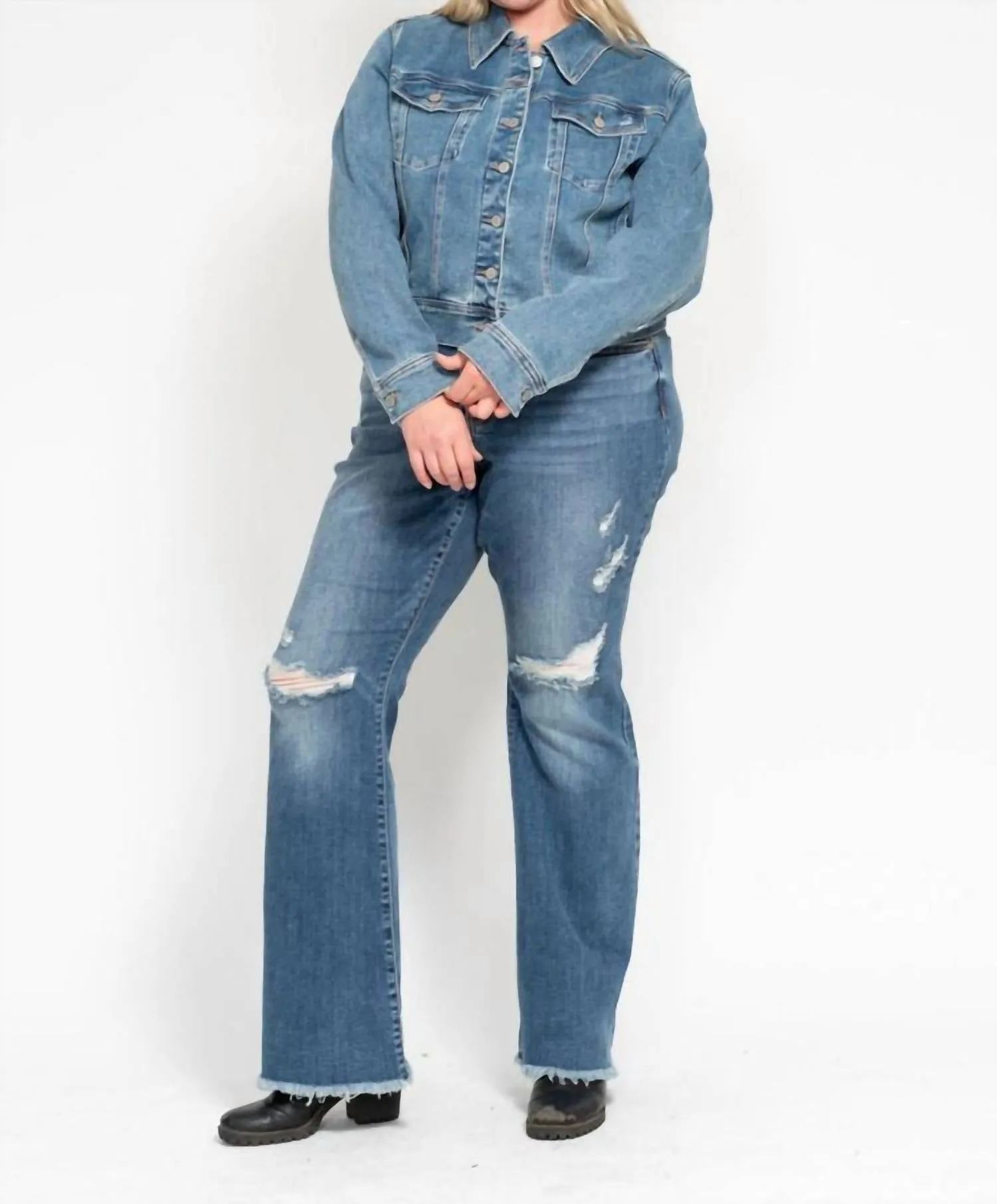 Classic Denim Jacket - Plus In Vintage Wash