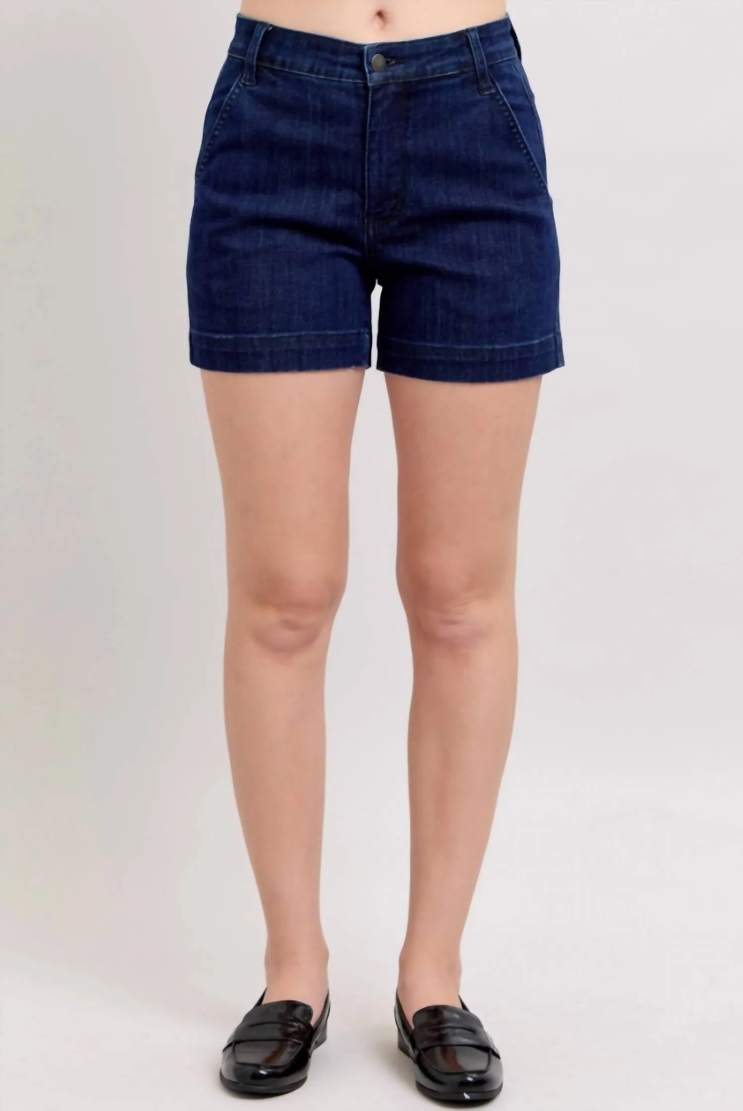 Cordelia Denim Trouser Shorts In Dark Wash Blue