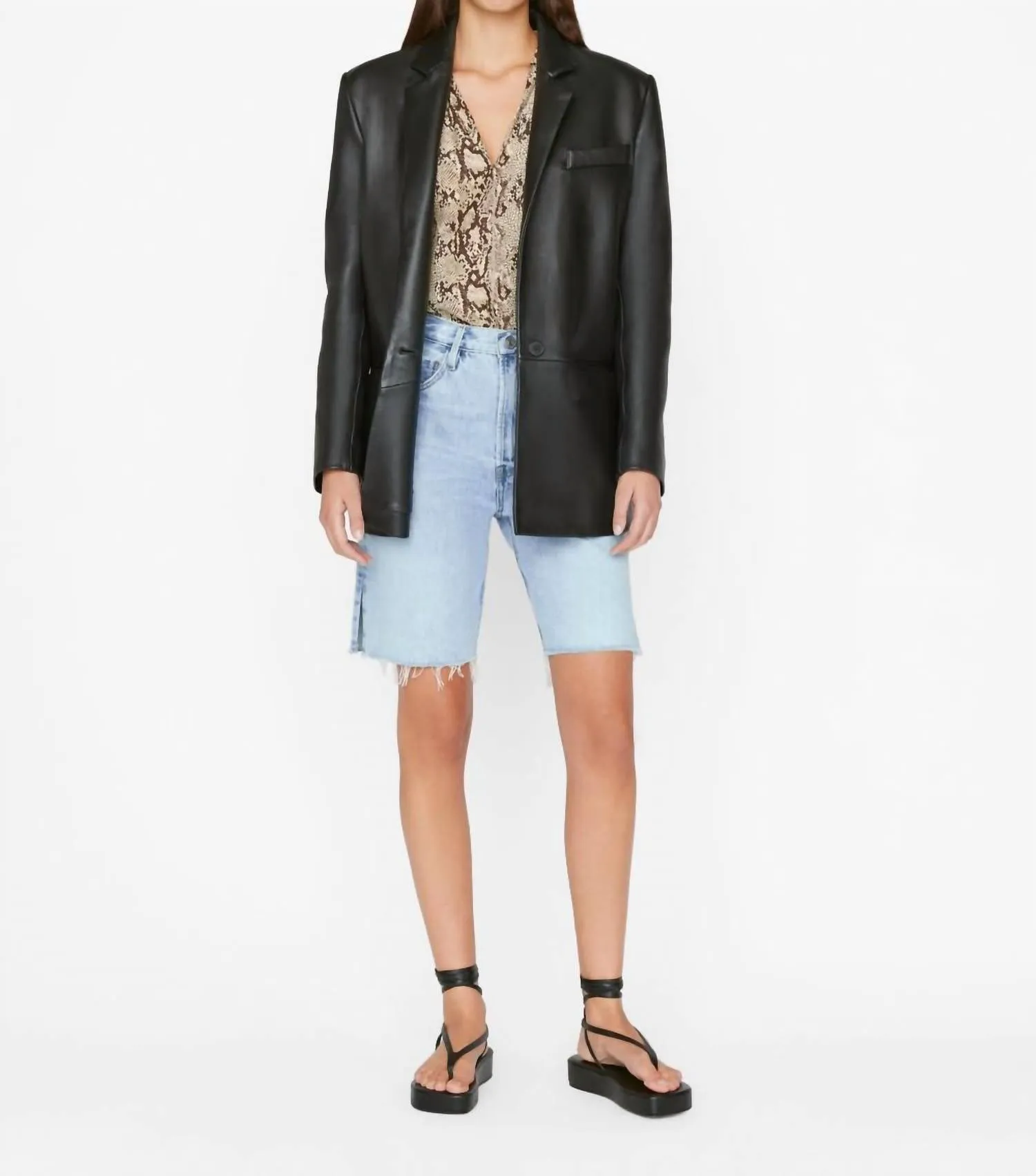 High Rise Bermuda Shorts In Rossum 1 Year