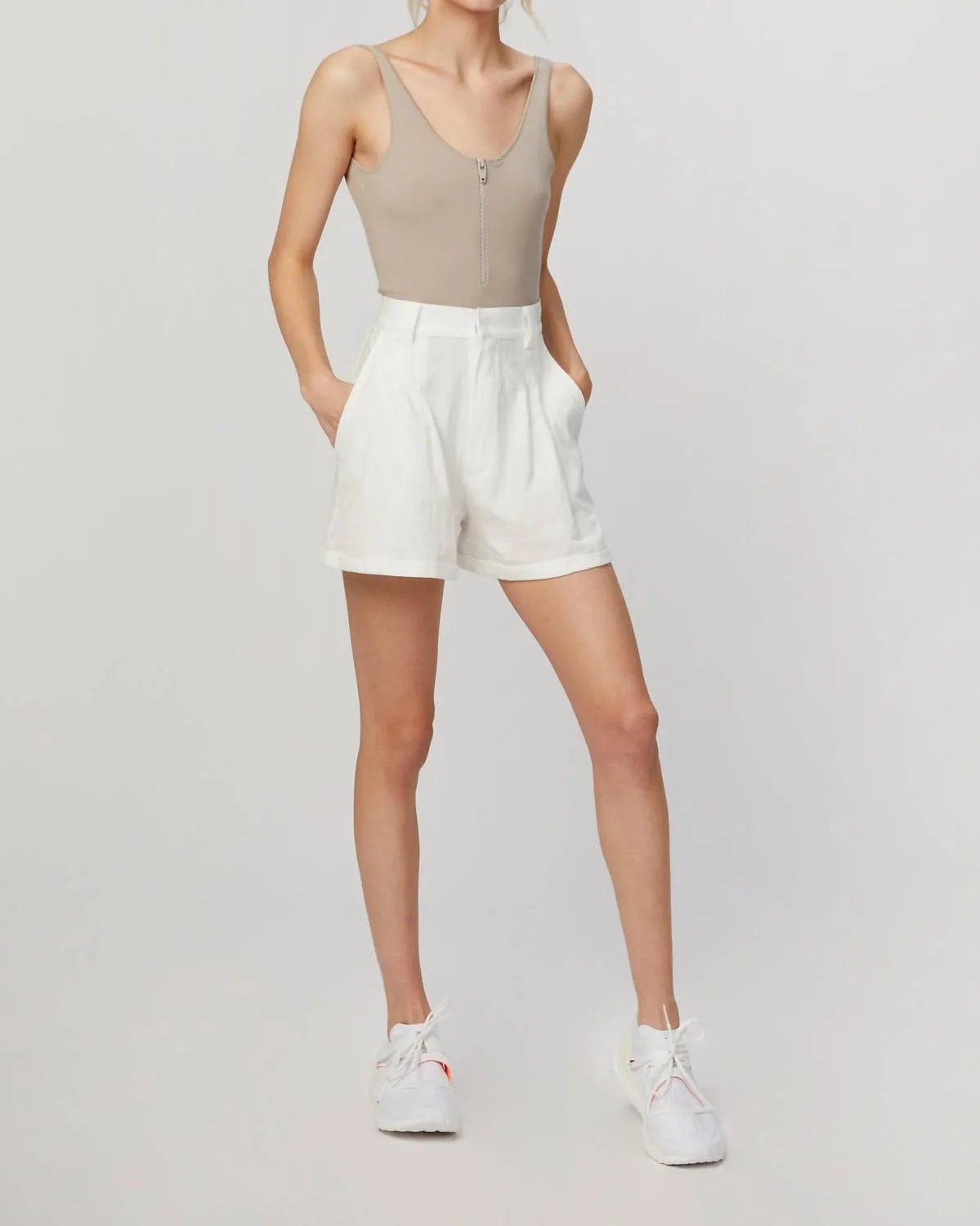 Jamie Shorts In White