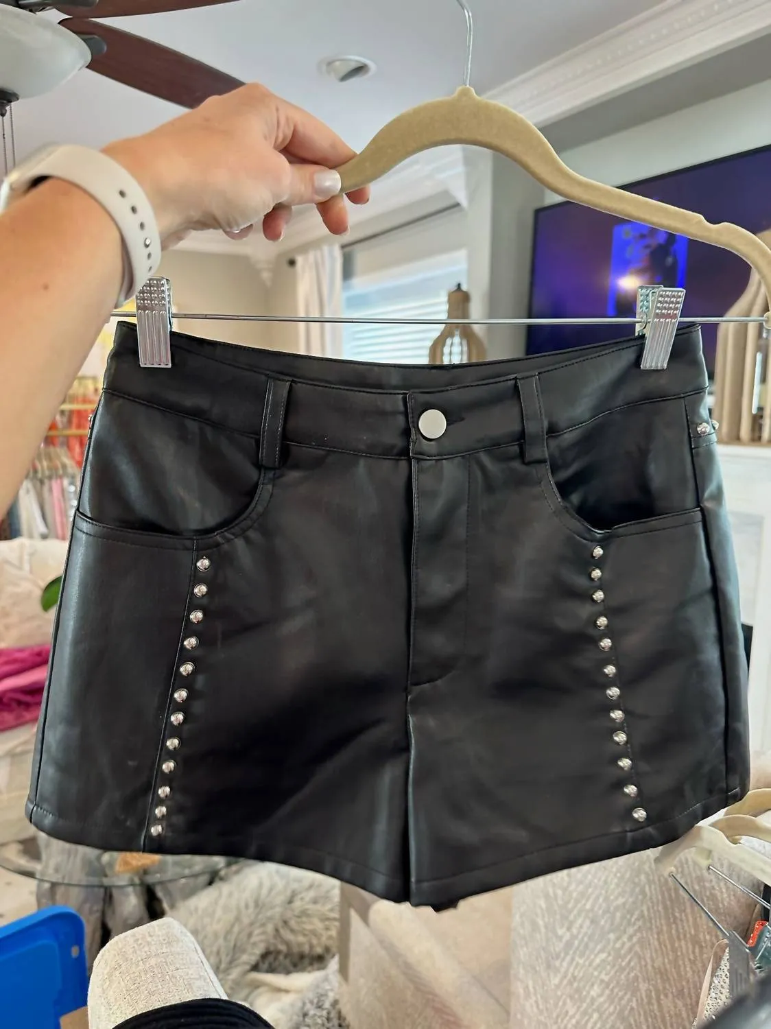Leather Stud Short In Black