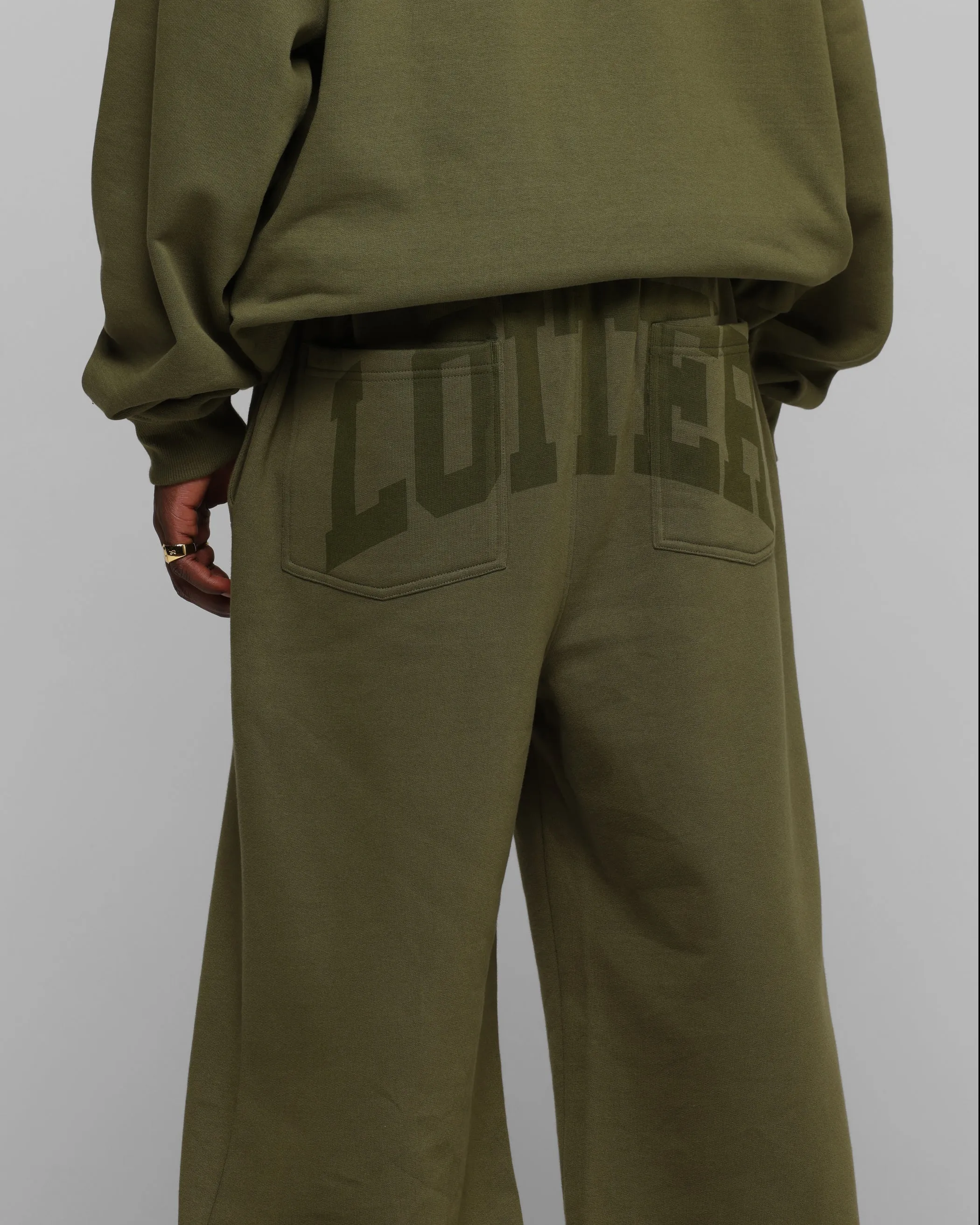 Loiter Arch Premium Sweat Pants Khaki