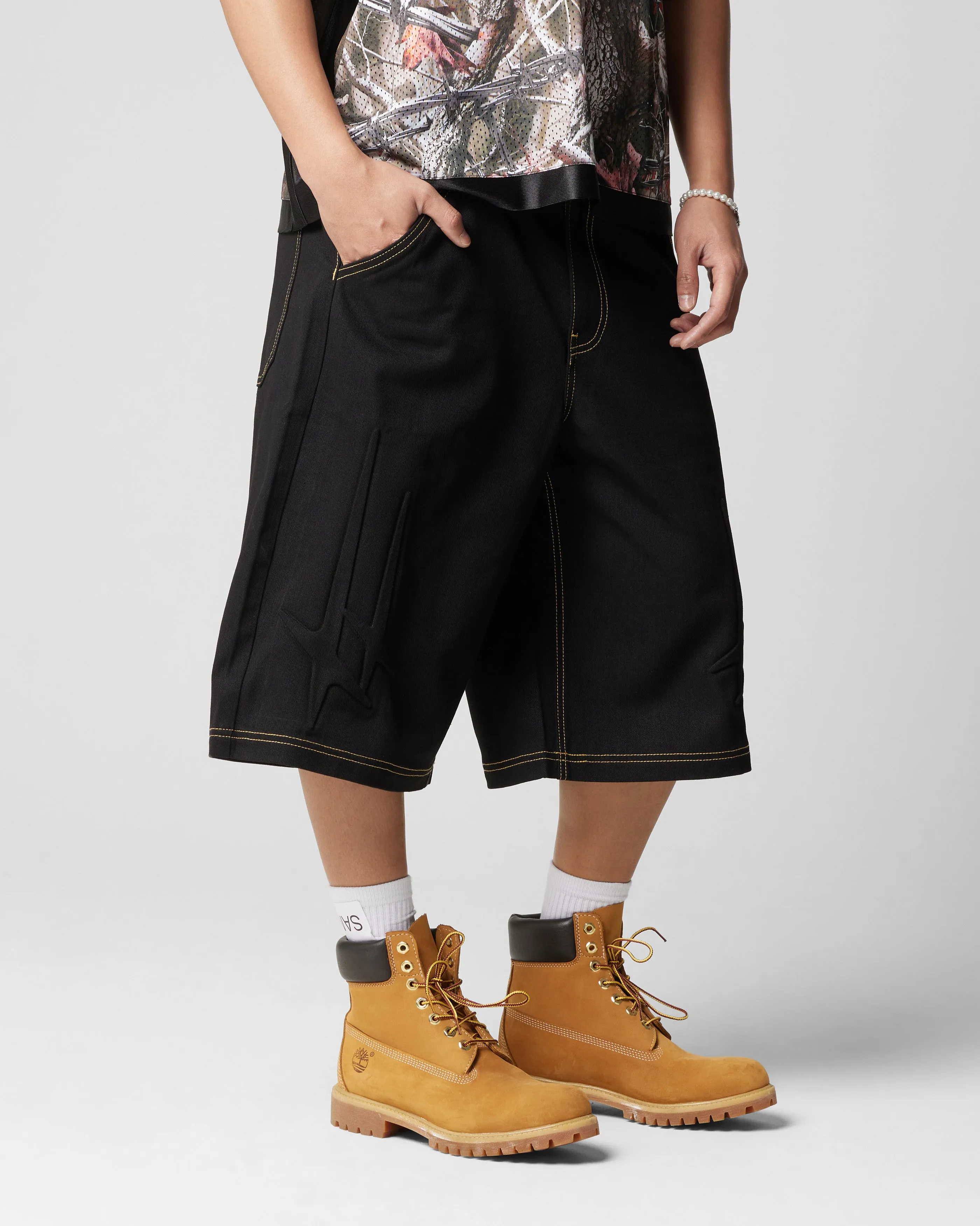 Loiter Star Child Jorts Black
