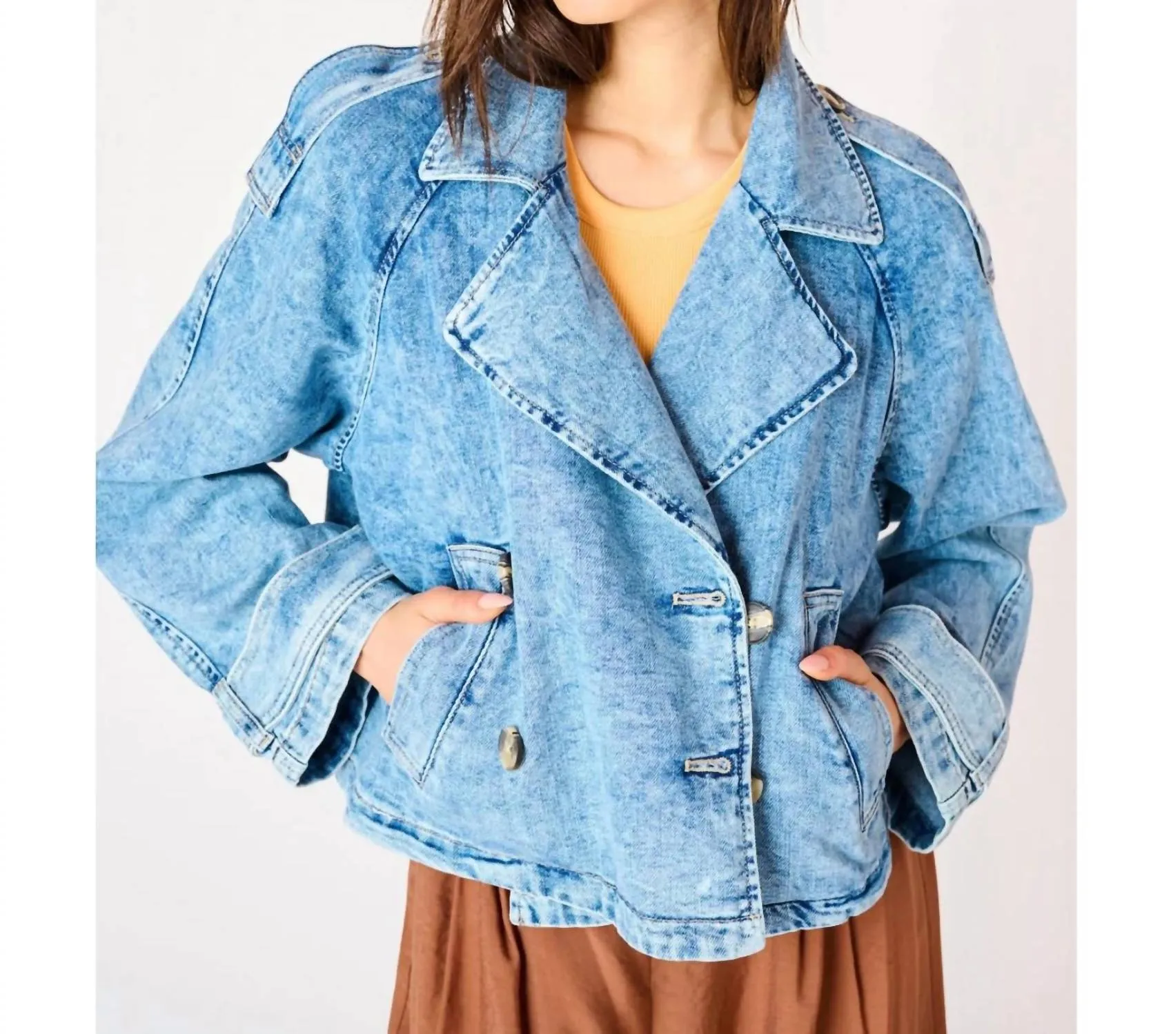 Loose Denim Jacket In Washed Light Blue