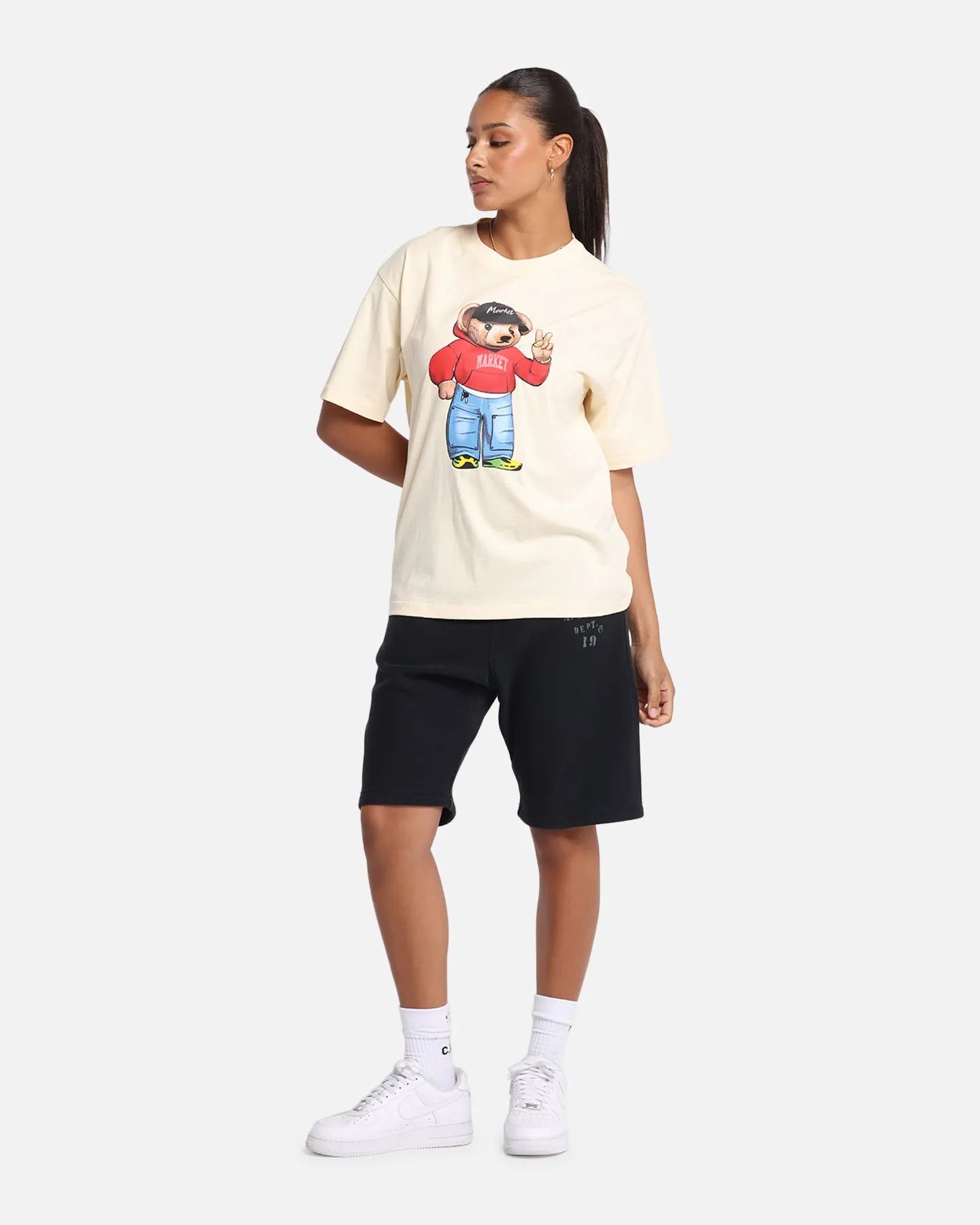 Market Fit Check Bear T-Shirt Cream