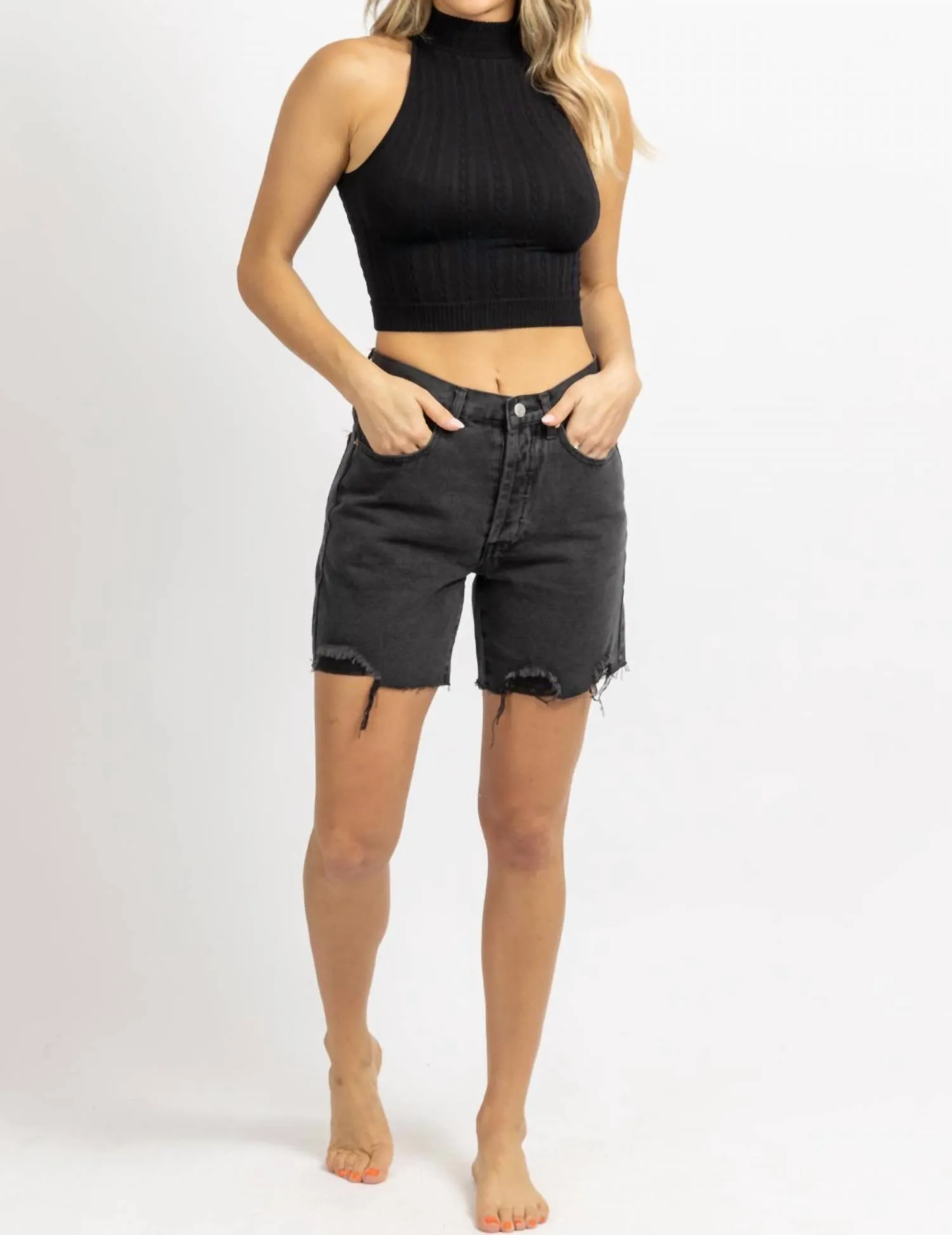Mid-Thigh Denim Short In Washed Black