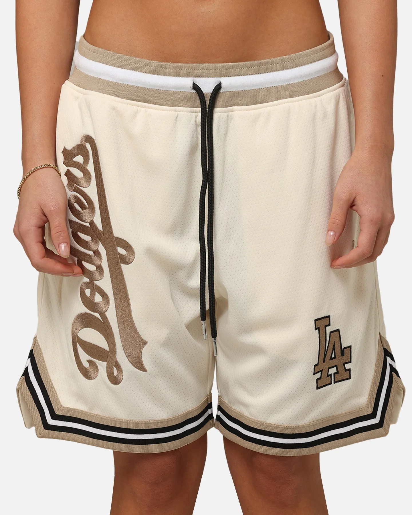 New Era Los Angeles Dodgers Mesh Shorts Light Beige