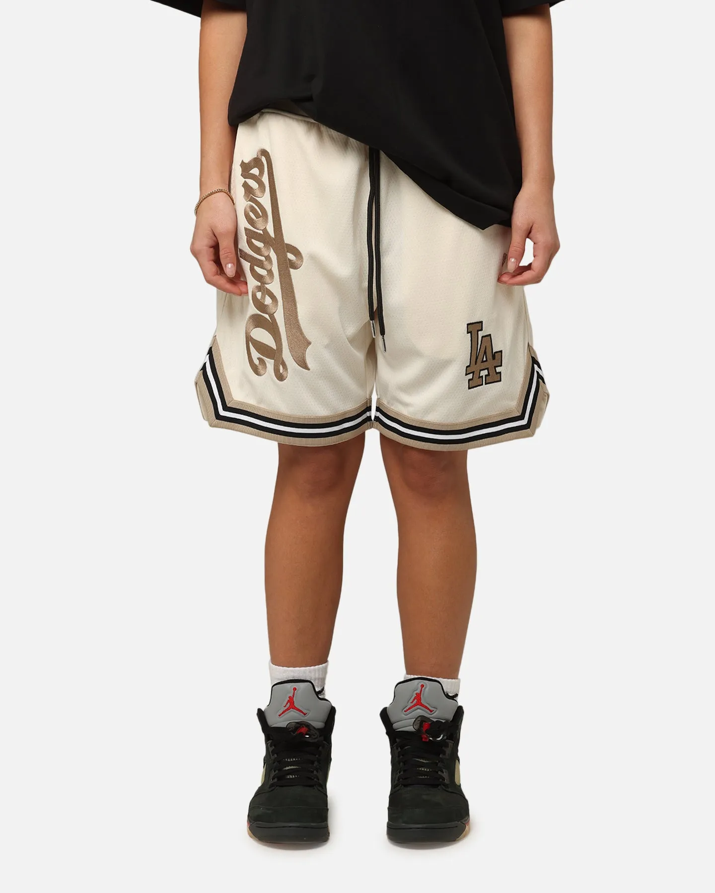 New Era Los Angeles Dodgers Mesh Shorts Light Beige
