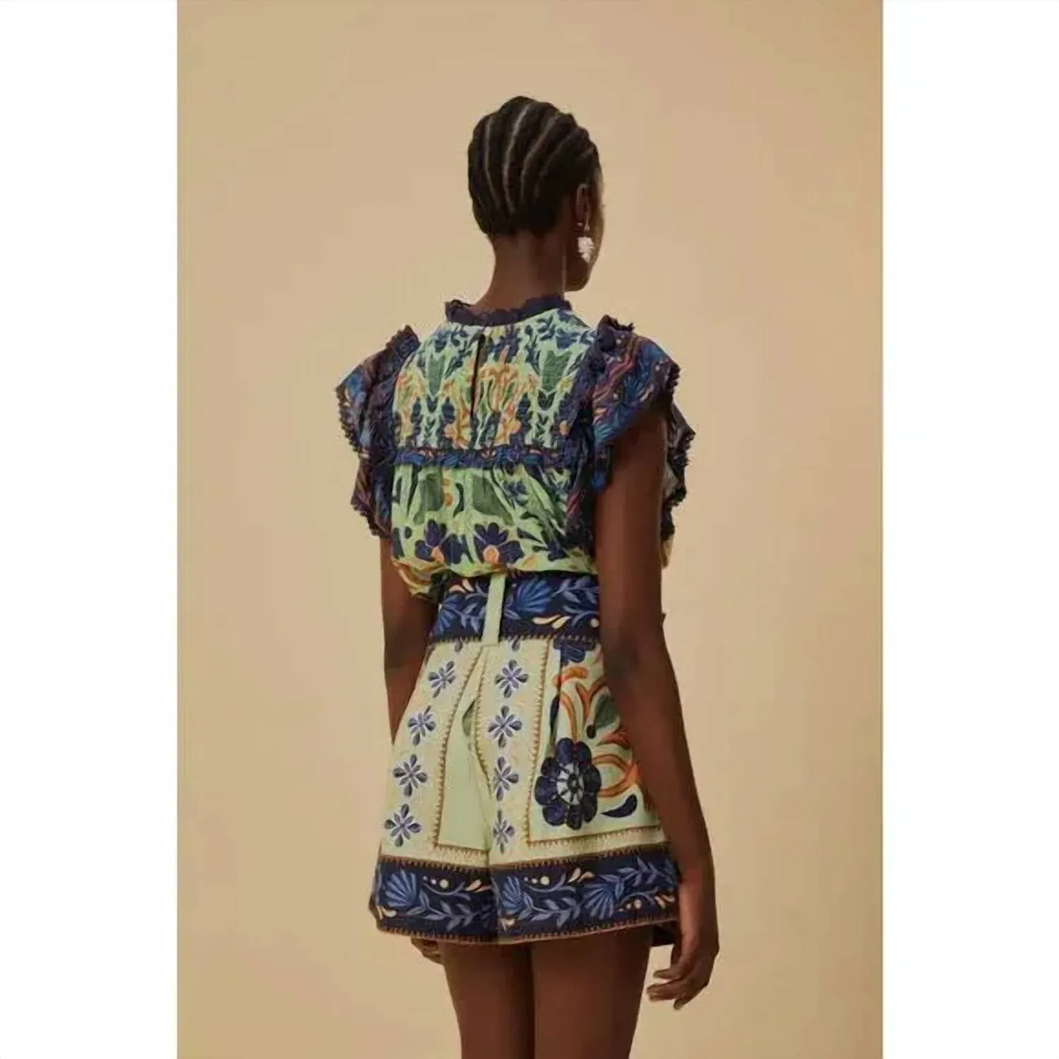 Ocean Tapestry Shorts In Multi