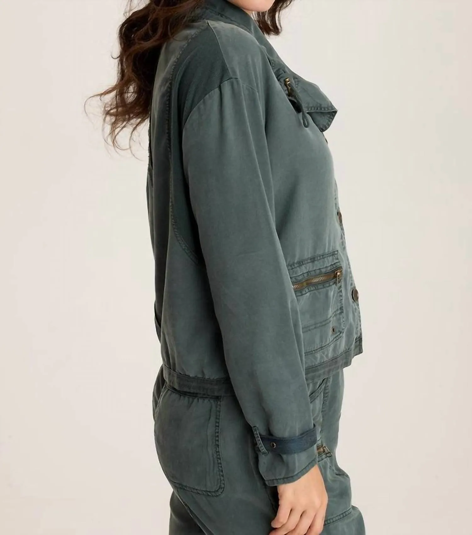 Oziel Twill Utility Jacket With Drawstring Collar In Silken Pine Pigment