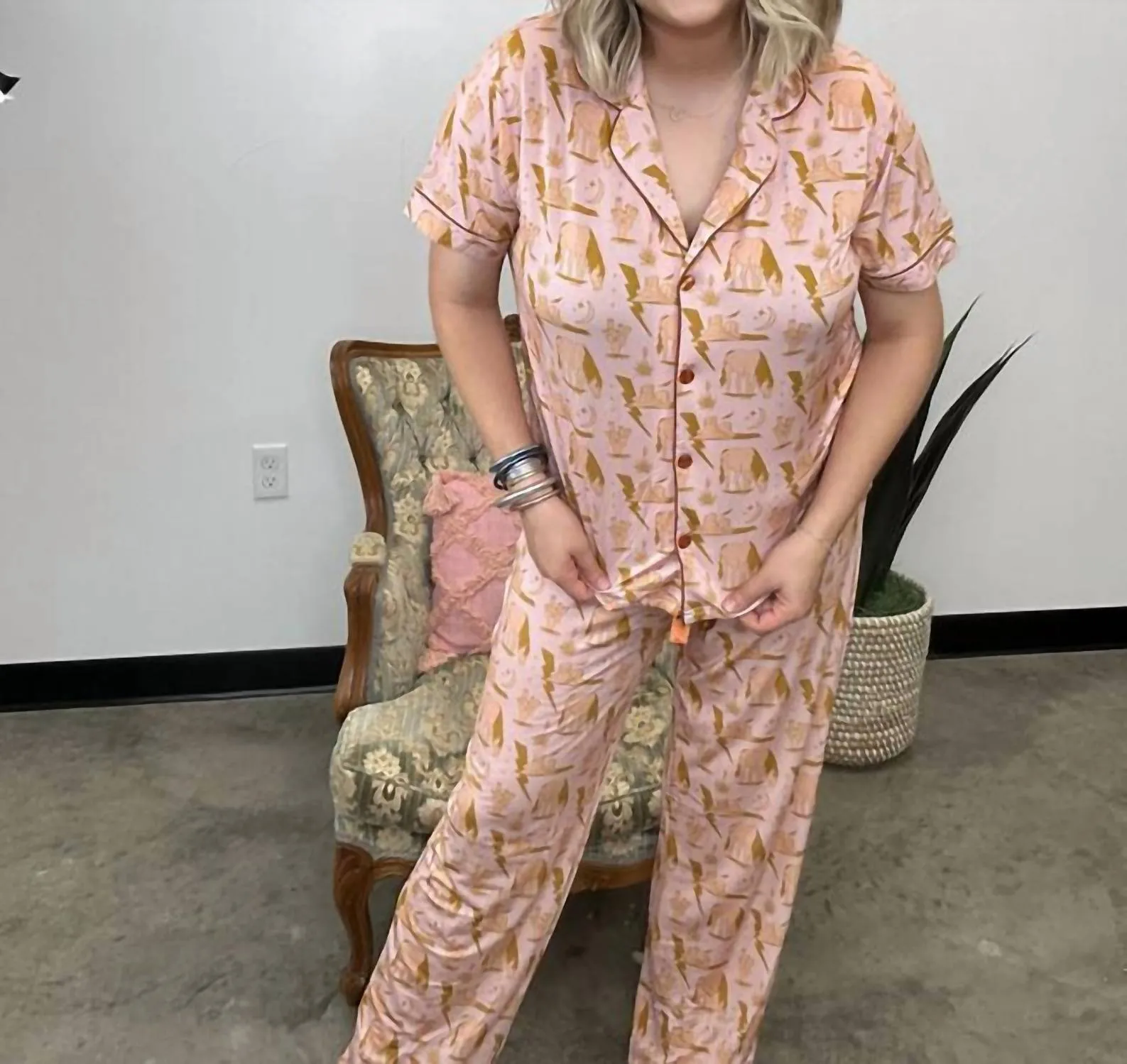 Pajama Set In Electric Oasis
