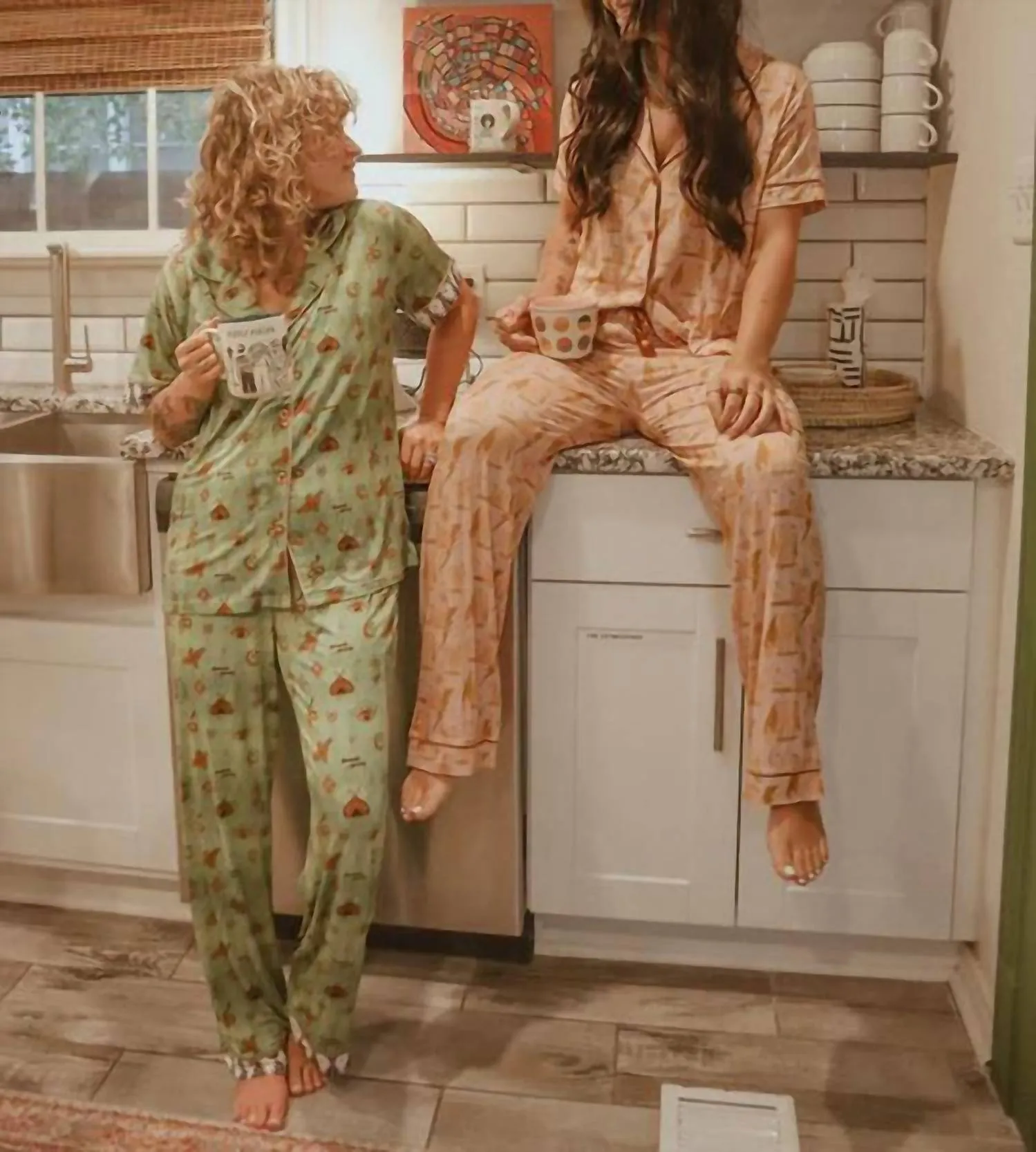 Pajama Set In Electric Oasis