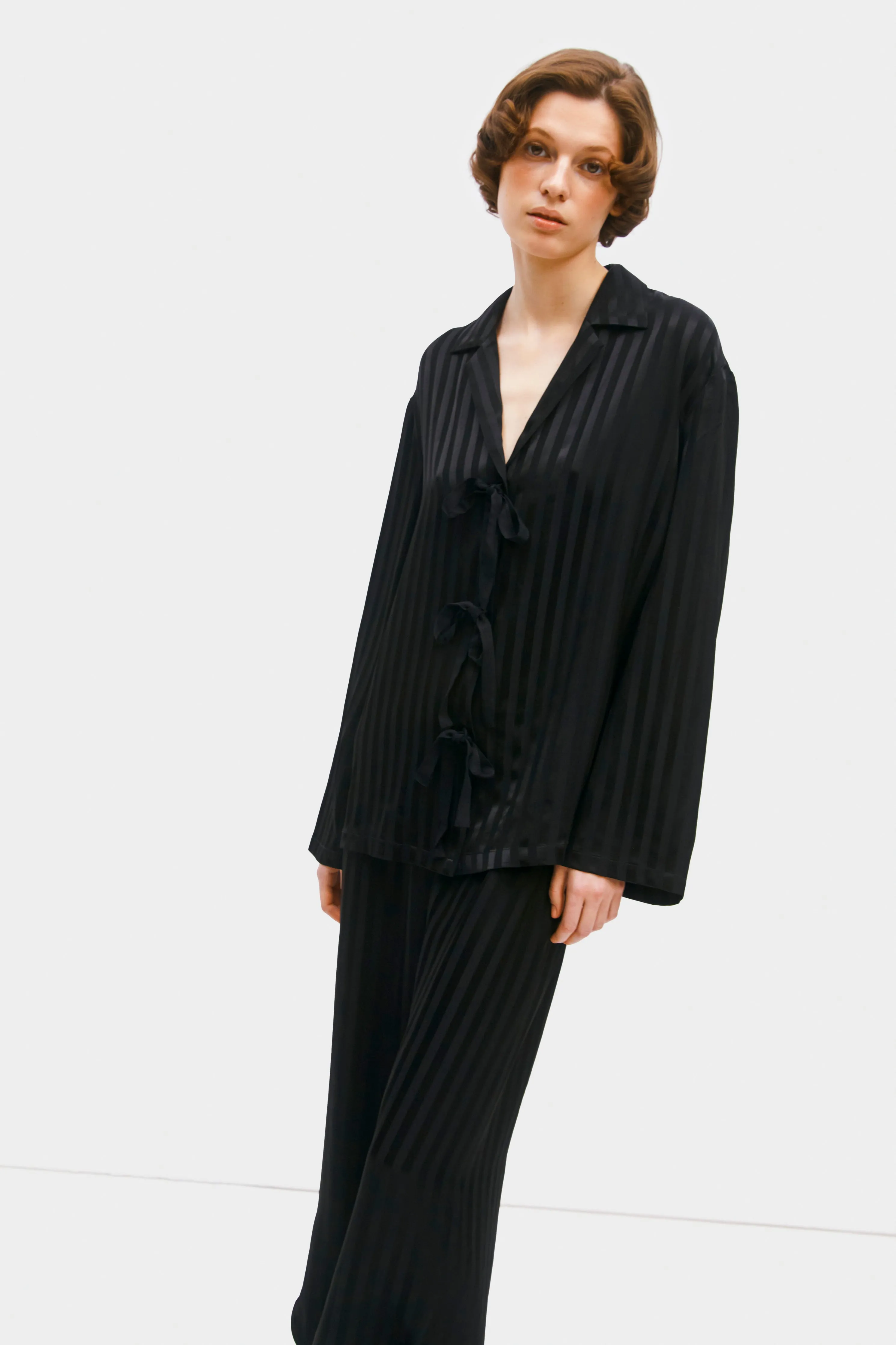 Phoenix Striped Set with Bow Details In Black