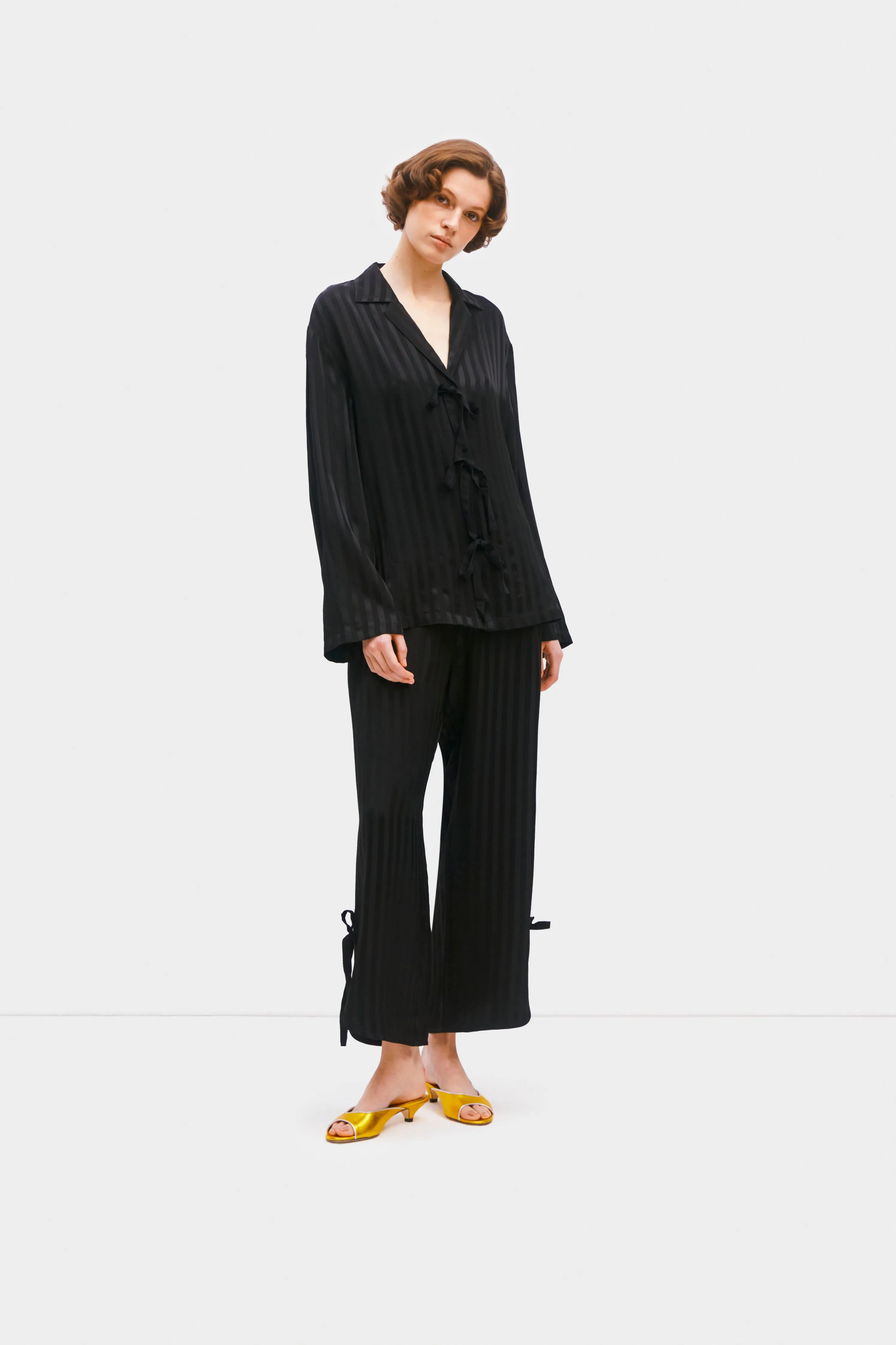 Phoenix Striped Set with Bow Details In Black