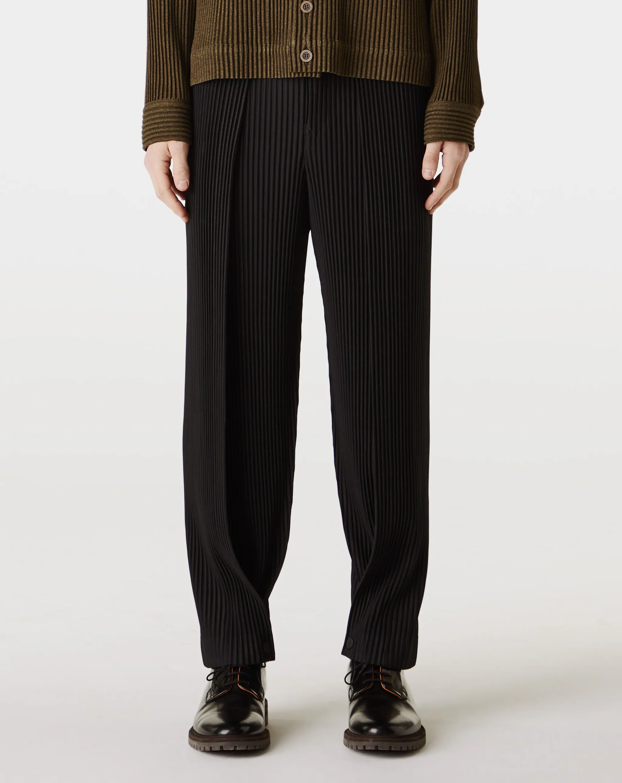 Pleats Bottoms 1