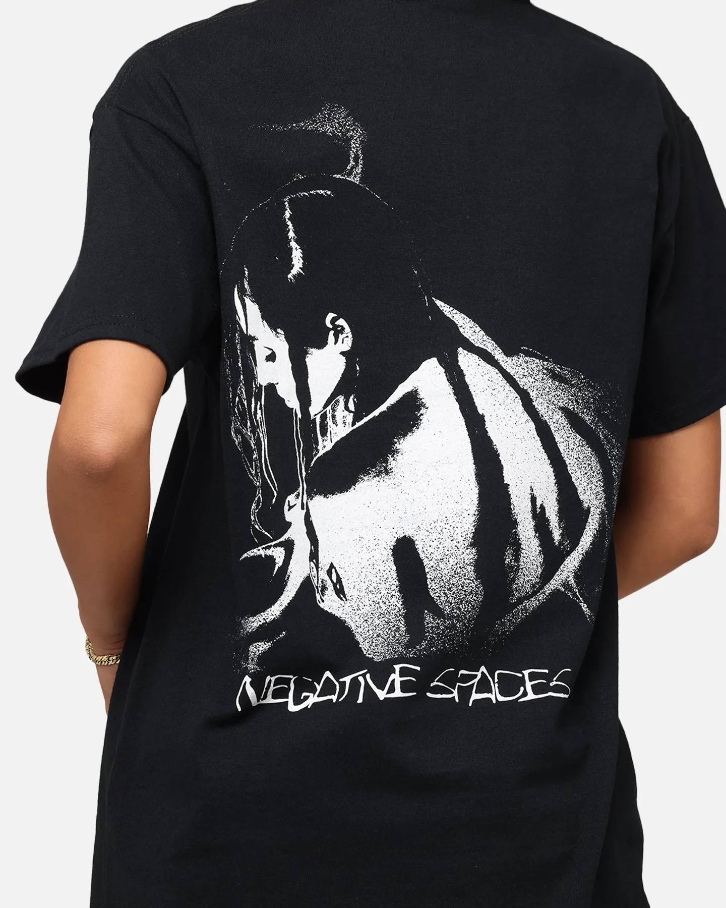 Poppy Negative Spaces T-Shirt Black
