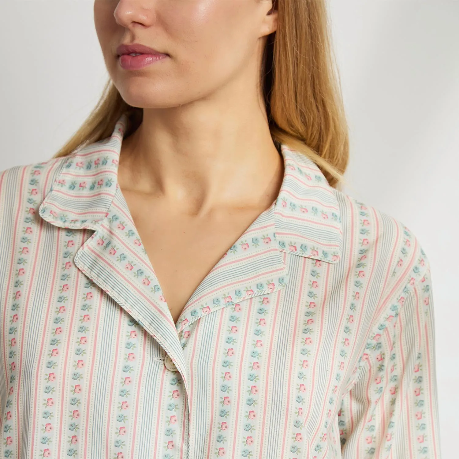 Printed Floral Cotton Long Pajama Set In Rose Wallpaper