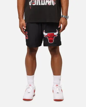 Pro Standard Chicago Bulls Classic Woven Shorts Black