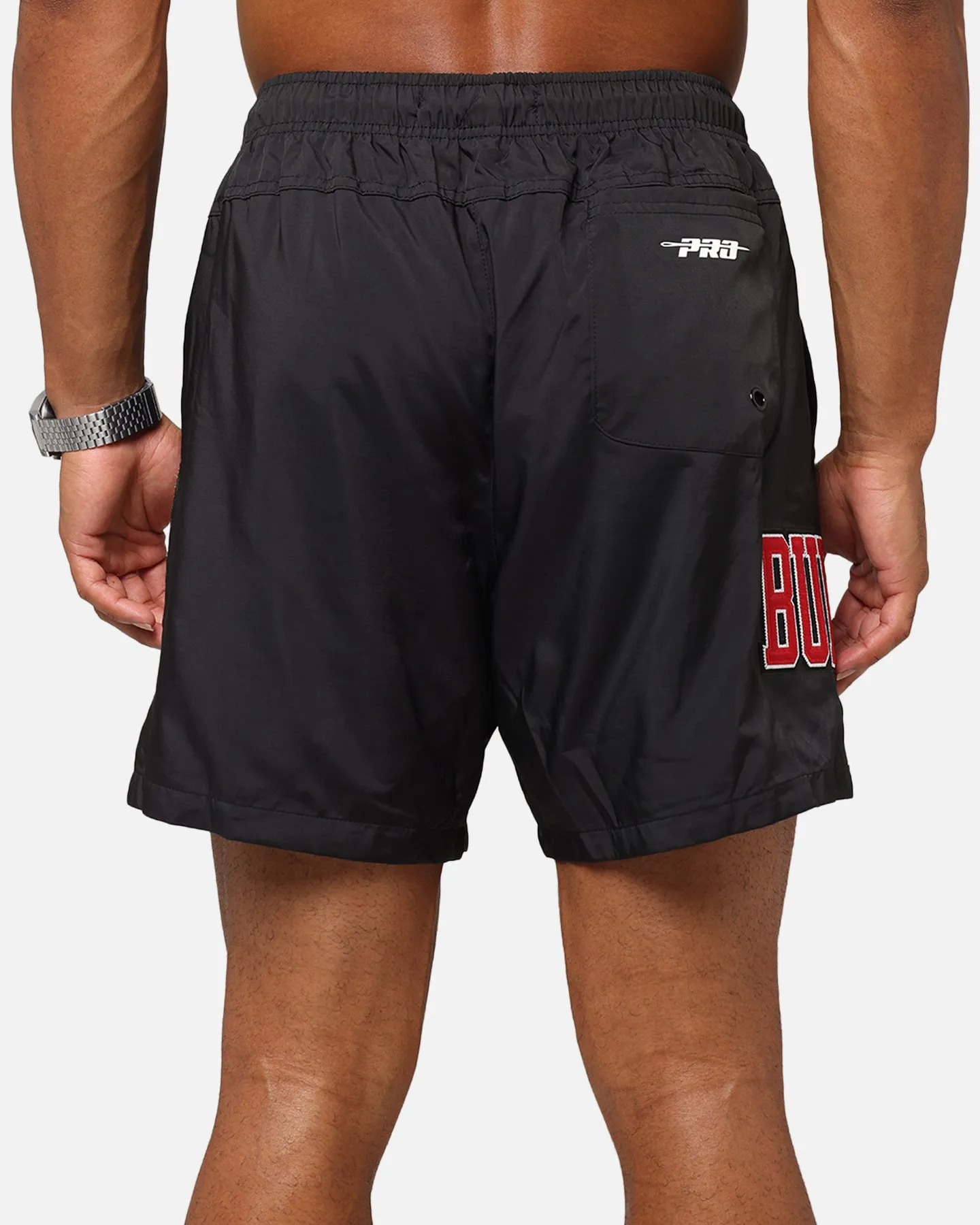 Pro Standard Chicago Bulls Classic Woven Shorts Black