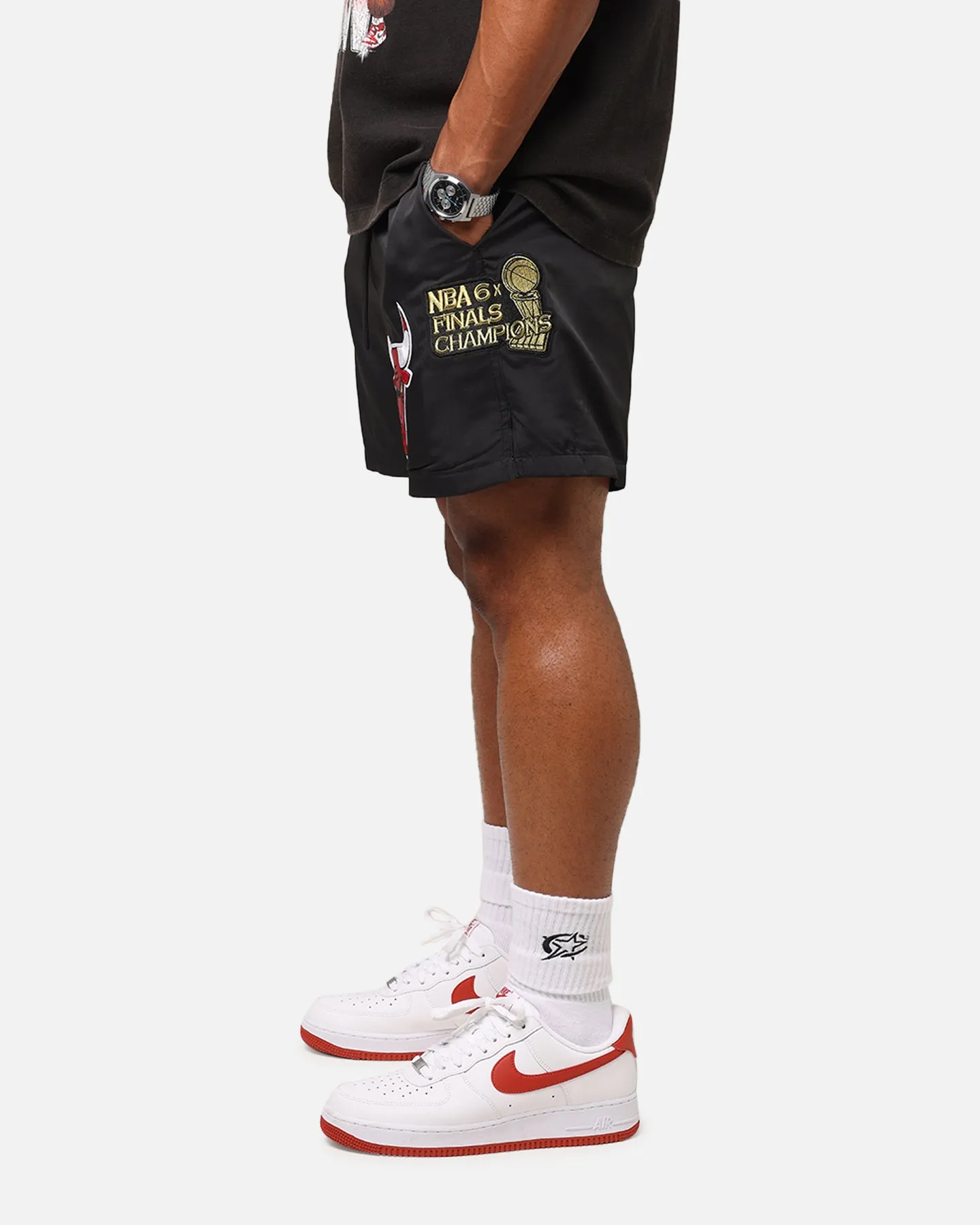 Pro Standard Chicago Bulls Classic Woven Shorts Black
