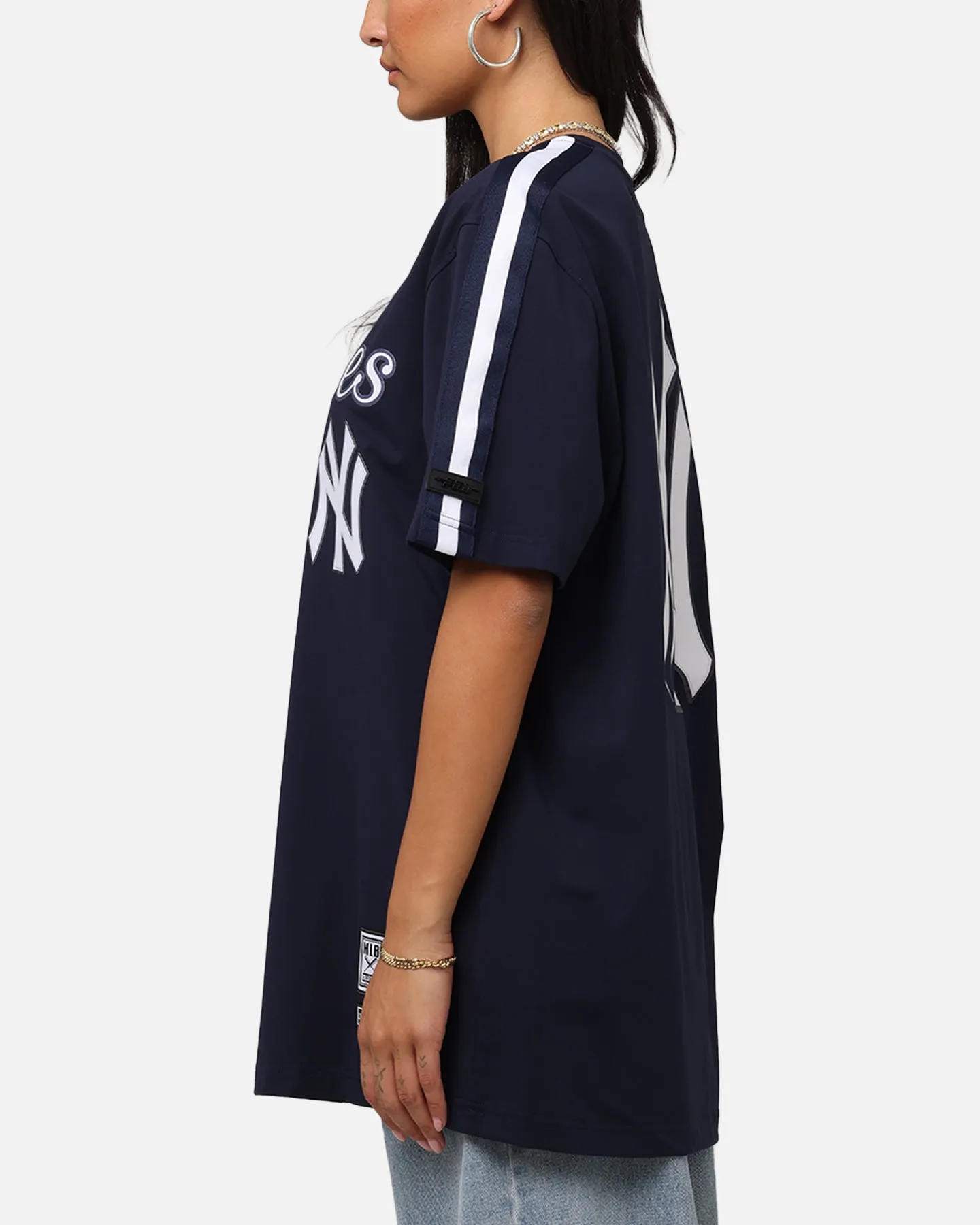 Pro Standard New York Yankees Classic Mesh Striped T-Shirt Midnight Navy