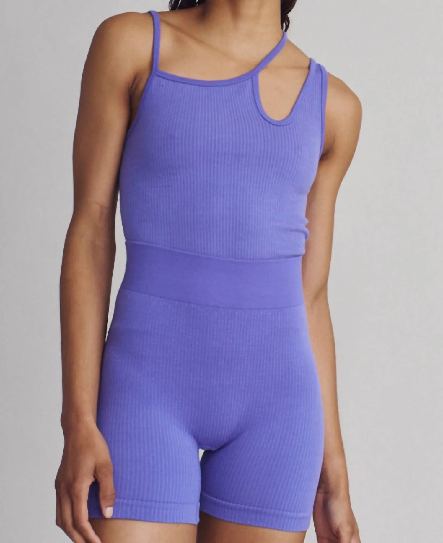 Rib Biker Short In Grapemist