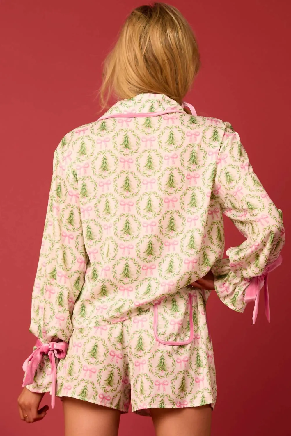 Satin Christmas Tree And Bow Pajama Set In Ivory/ Light Green /pink