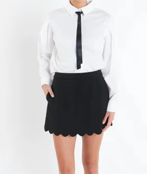 Scallop Hem Skort In Black