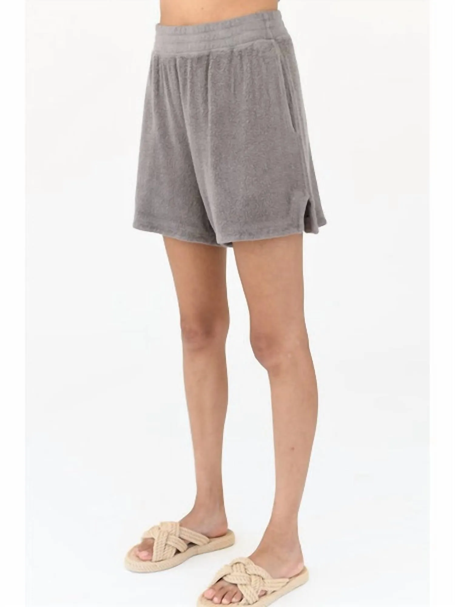 Sherpa Pull On Shorts In Walnut