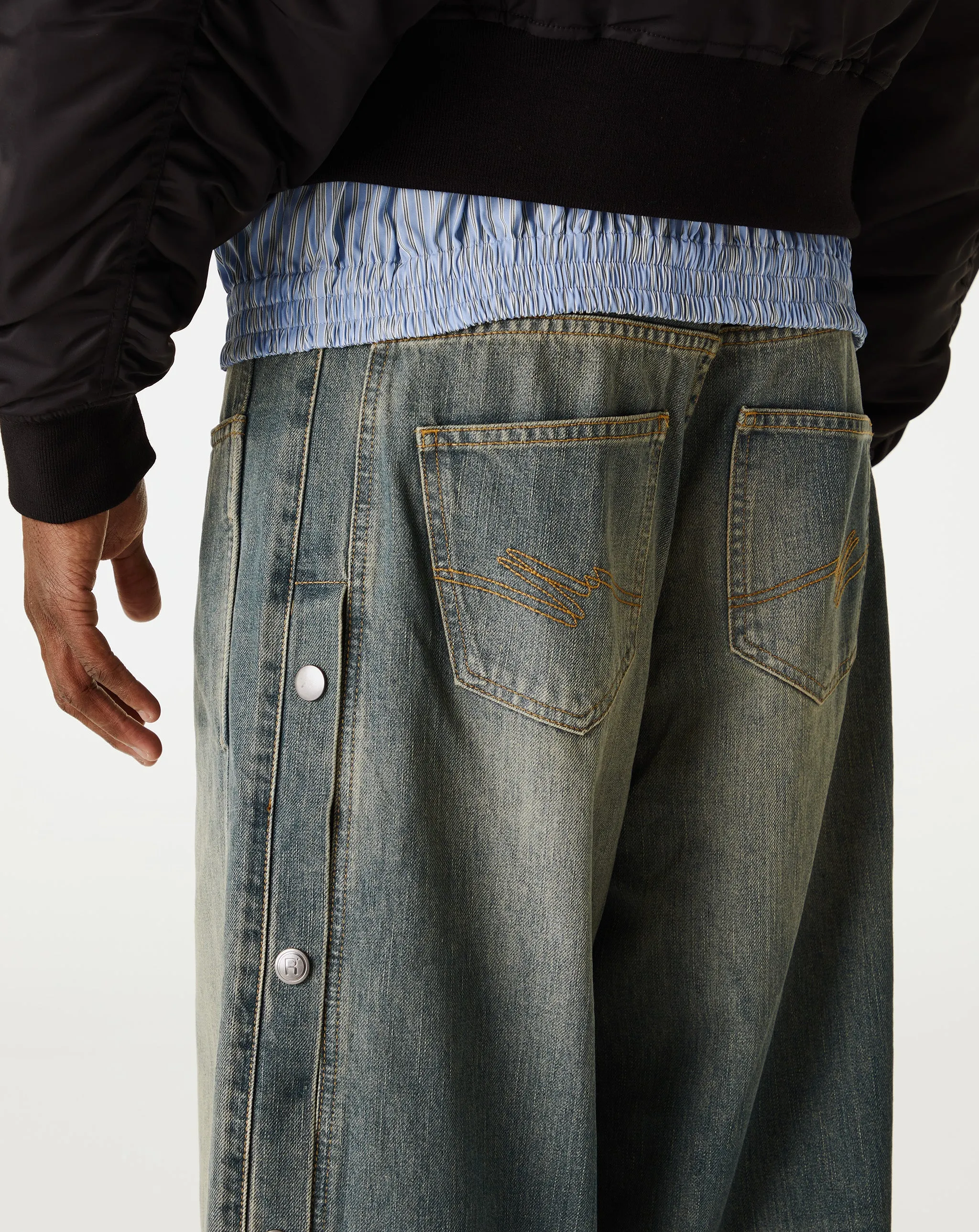 Sports Jeans