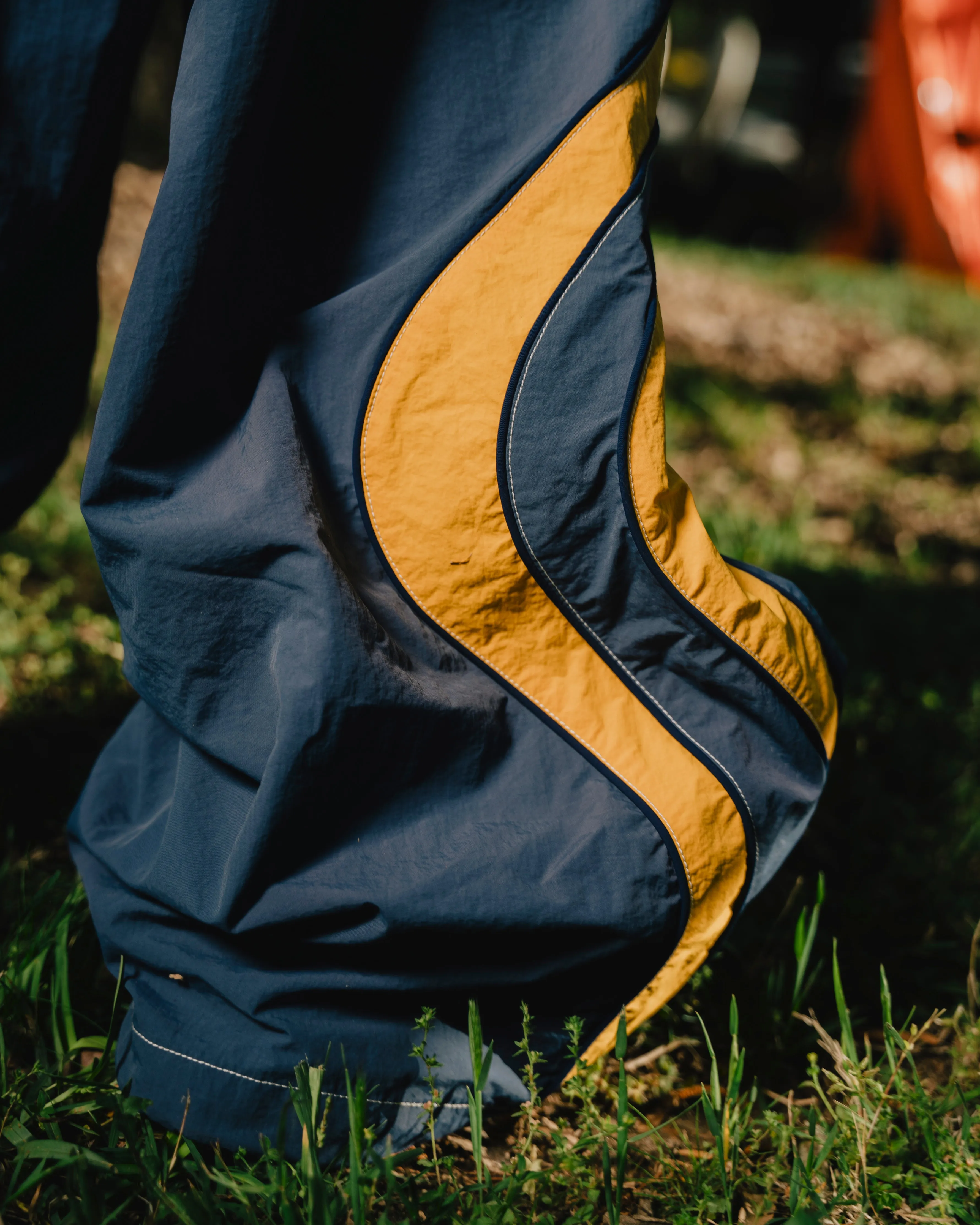 UFO TRACKPANTS