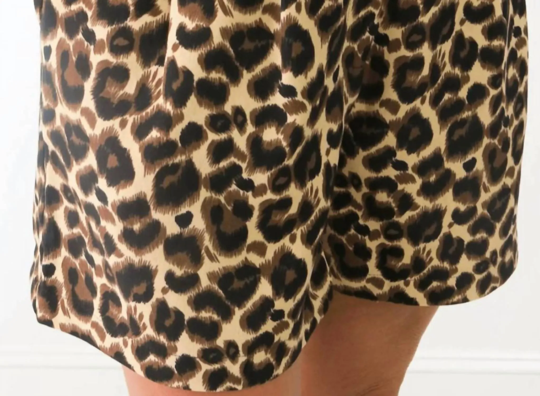 Women's Leopard Shorts In Beige/black